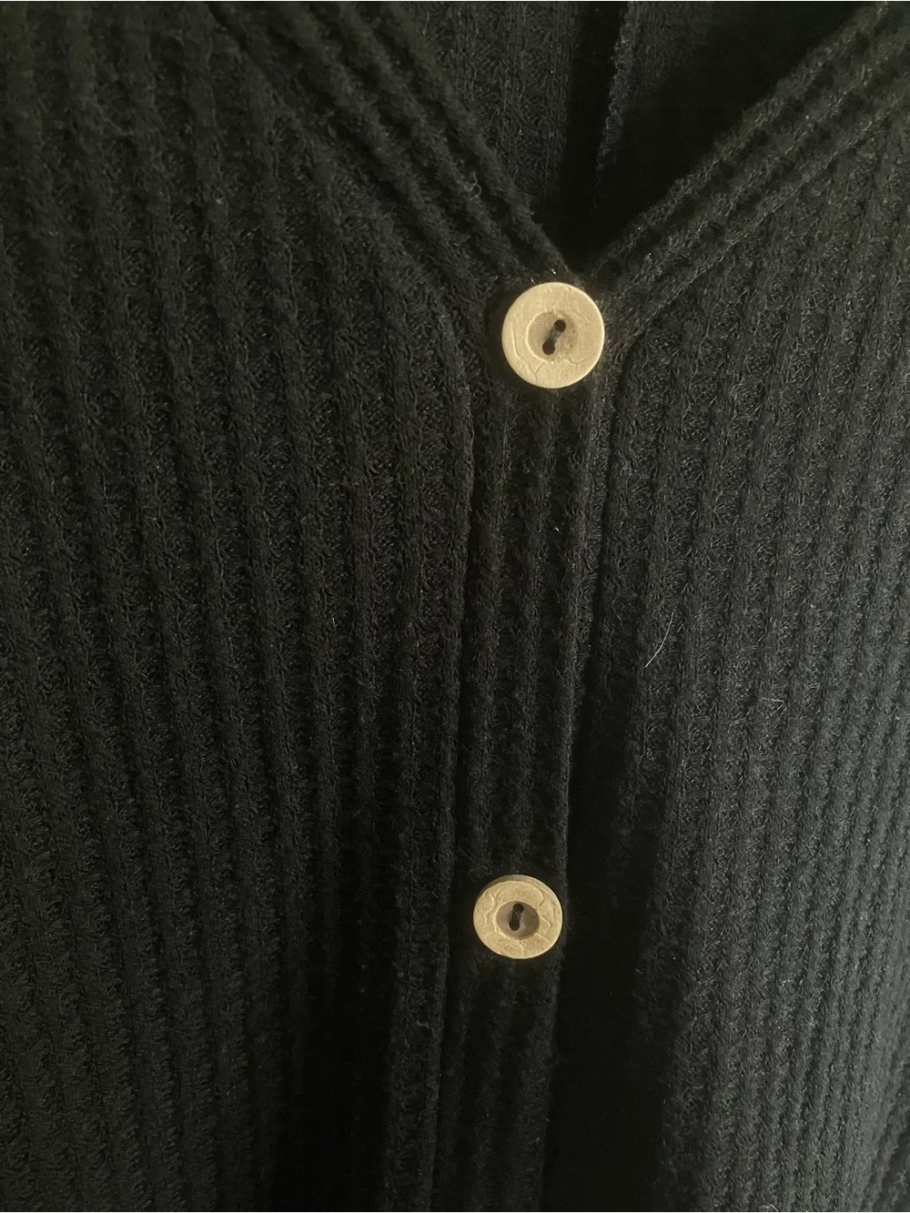 Zenana Outfitters Black Ribbed Button-Front Tie-Hem Cardigan Top